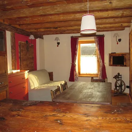 Gran Paradiso Apartment *
